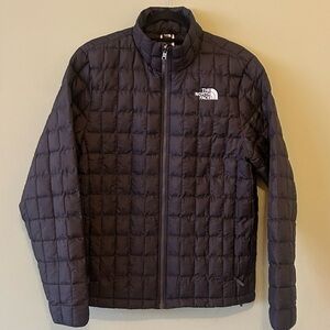 The North Face Thermoball Black Puffer Jacket Men's size Small NWOT